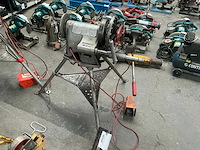 Ridgid 300 draadsnijmachine - afbeelding 1 van  9