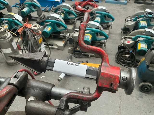 Ridgid 300 draadsnijmachine - afbeelding 5 van  9