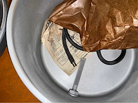 Ridgid 318 manuele oliepomp - afbeelding 5 van  6