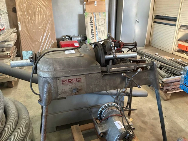 Ridgid 535 draadsnijmachine - afbeelding 2 van  4