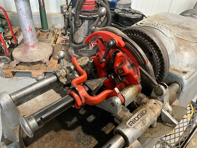Ridgid 535 draadsnijmachine - afbeelding 3 van  10
