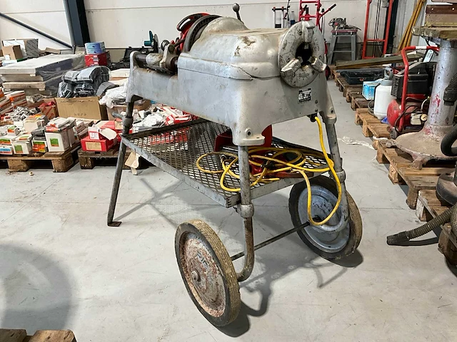 Ridgid 535 draadsnijmachine - afbeelding 4 van  10