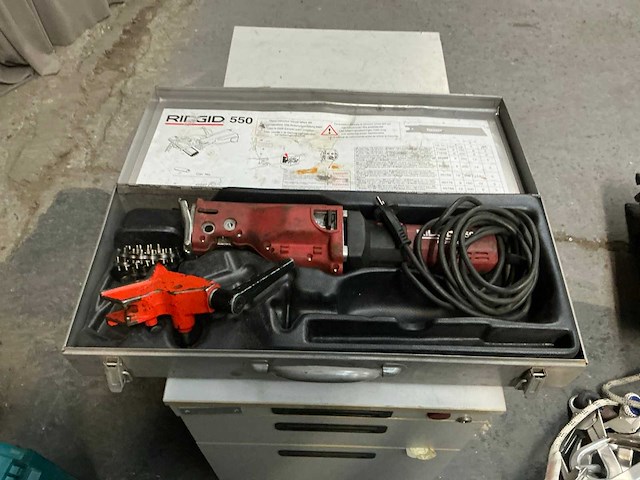 Ridgid 550 reciprozaag - afbeelding 1 van  6