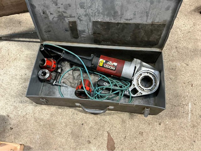 Ridgid 600 draadsnijmachine - afbeelding 1 van  5