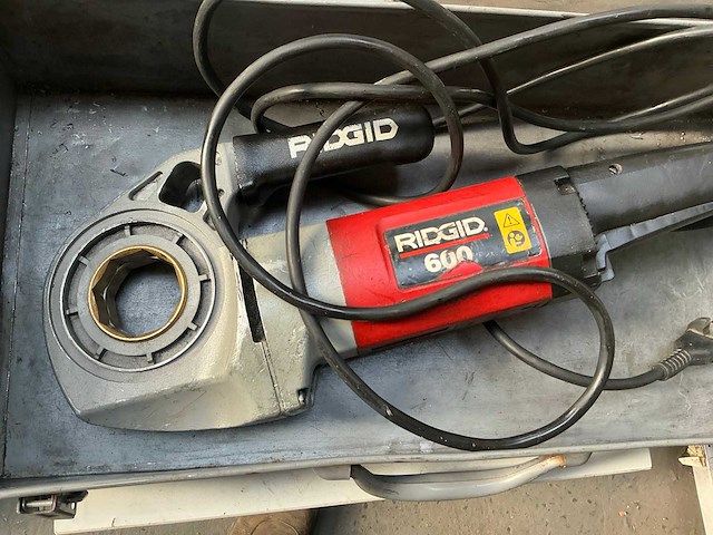 Ridgid 600 draadsnijmachine - afbeelding 4 van  5