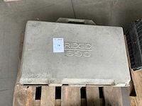 Ridgid 690 draadsnijmachine - afbeelding 2 van  8