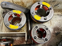 Ridgid 690 draadsnijmachine - afbeelding 4 van  6