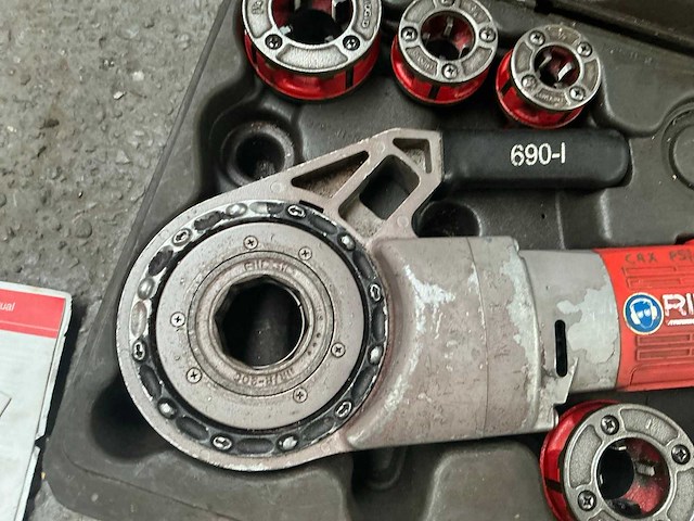 Ridgid 690-i draadsnijmachine - afbeelding 3 van  9