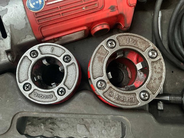 Ridgid 690-i draadsnijmachine - afbeelding 4 van  9