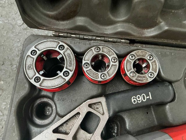 Ridgid 690-i draadsnijmachine - afbeelding 6 van  9