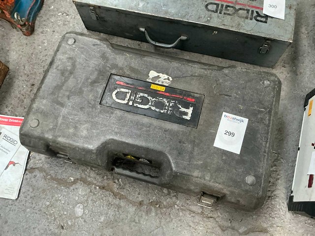 Ridgid 690-i draadsnijmachine - afbeelding 7 van  9