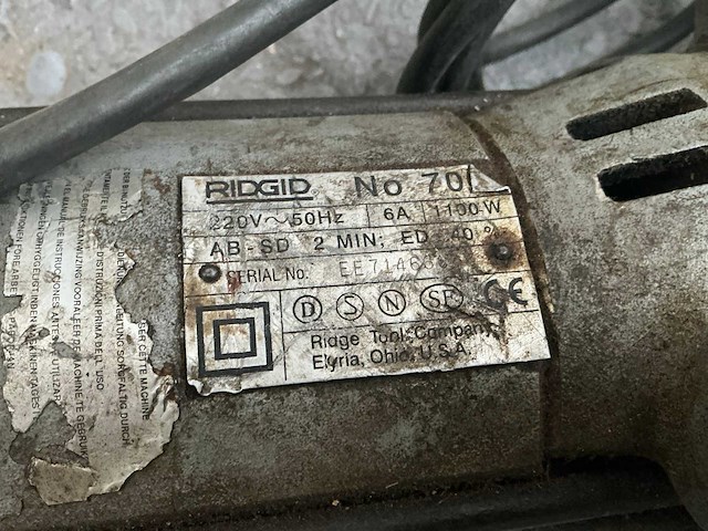 Ridgid 700 draadsnijmachine - afbeelding 4 van  4