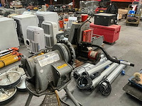 Ridgid 918 power drive met rolgroefmachine - afbeelding 5 van  10