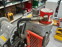 Ridgid 918 power drive met rolgroefmachine - afbeelding 7 van  10