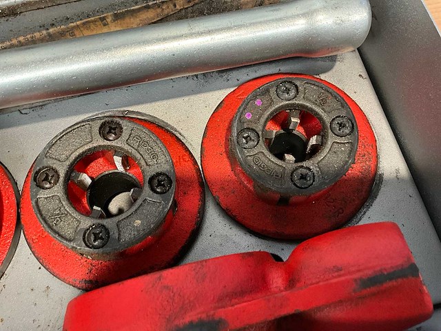 Ridgid draadsnij set - afbeelding 8 van  9