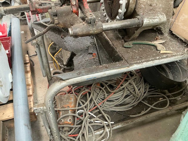 Ridgid elektrische draadsnijmachine - afbeelding 4 van  6