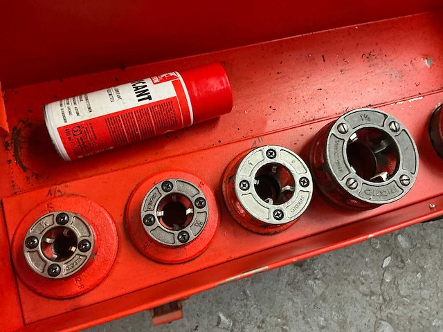 Ridgid manuele draadsnijmachine - afbeelding 5 van  7