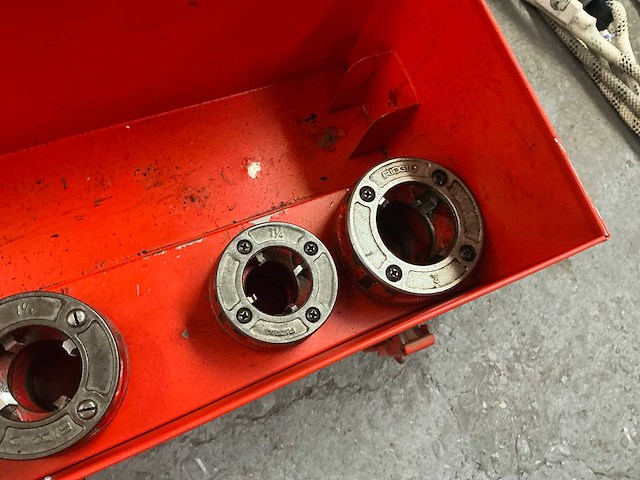 Ridgid manuele draadsnijmachine - afbeelding 6 van  7