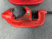 Ridgid no 4-8 heavy duty pijpsnijder (2x) - afbeelding 2 van  4