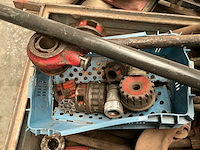 Ridgid partij met statief draadsnijset - afbeelding 3 van  6
