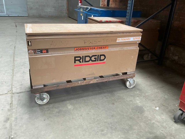 Ridgid plaatstalen mobiele materiaalkoffer - afbeelding 1 van  4