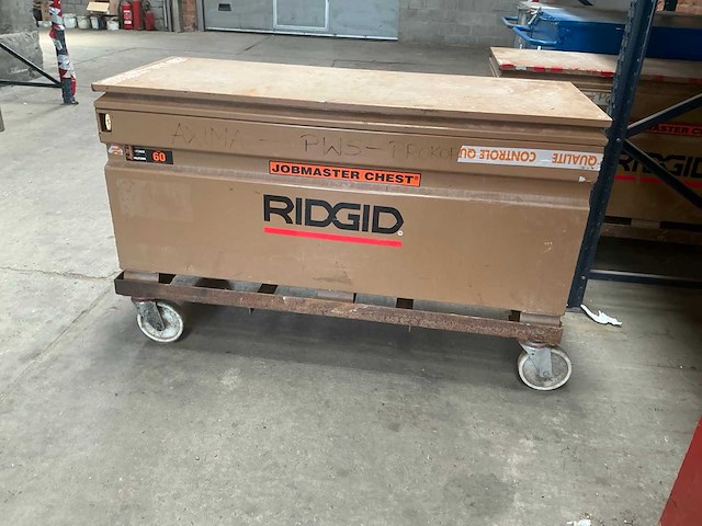 Ridgid plaatstalen mobiele materiaalkoffer - afbeelding 3 van  4