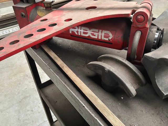 Ridgid plooimachine hydraulisch - afbeelding 5 van  7