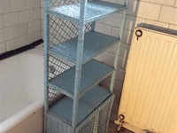 Rieten badkamermeubel + mand - afbeelding 1 van  3