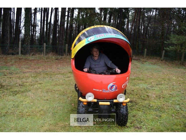 Rijdende helm - eyecatcher voor cross en autosport - afbeelding 14 van  30