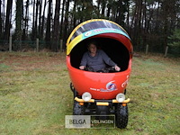 Rijdende helm - eyecatcher voor cross en autosport - afbeelding 14 van  30