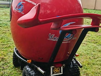 Rijdende helm - eyecatcher voor cross en autosport - afbeelding 23 van  30