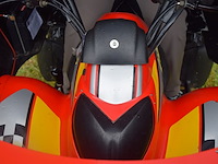 Rijdende helm gemonteerd op quad cobra 165cc (ideaal voor promo materiaal) - afbeelding 14 van  46