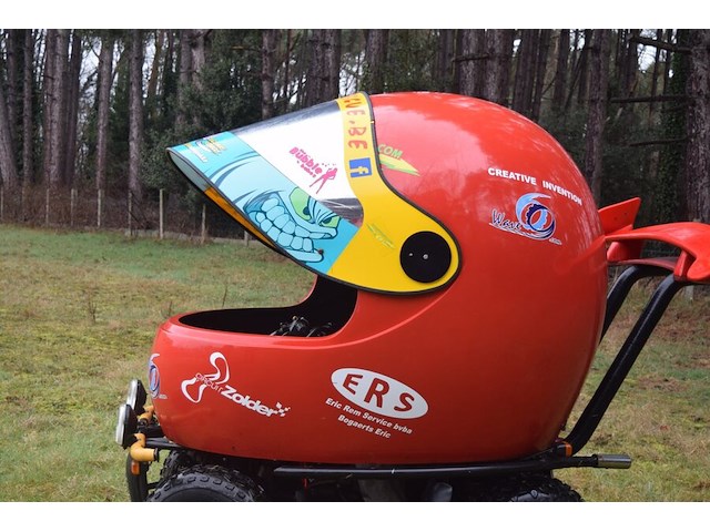 Rijdende helm gemonteerd op quad cobra 165cc (ideaal voor promo materiaal) - afbeelding 2 van  46