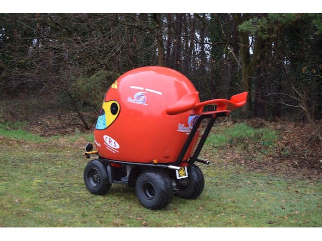 Rijdende helm gemonteerd op quad cobra 165cc (ideaal voor promo materiaal) - afbeelding 34 van  46