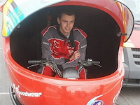 Rijdende helm gemonteerd op quad cobra 165cc (ideaal voor promo materiaal) - afbeelding 38 van  46