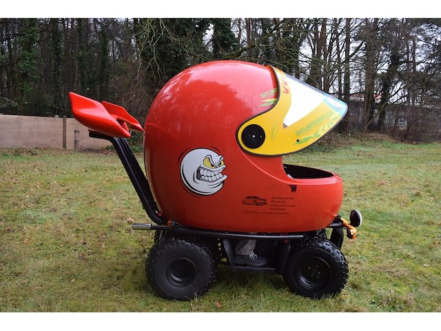 Rijdende helm gemonteerd op quad cobra 165cc (ideaal voor promo materiaal) - afbeelding 6 van  46