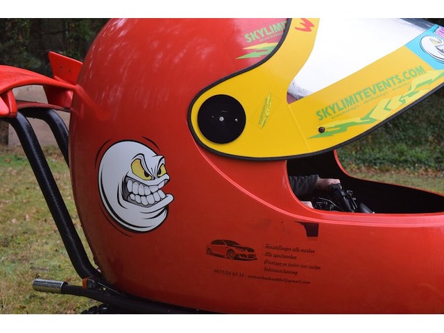 Rijdende helm gemonteerd op quad cobra 165cc (ideaal voor promo materiaal) - afbeelding 8 van  46
