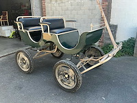 Rijwagen / koets - afbeelding 1 van  13