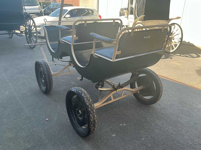 Rijwagen / koets - afbeelding 9 van  15