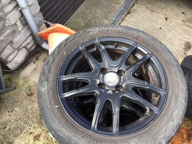 Rim (4x) - afbeelding 1 van  5
