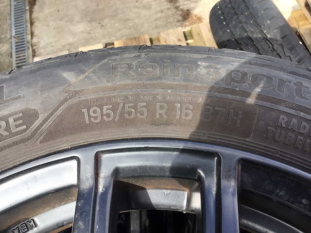 Rim - afbeelding 3 van  4