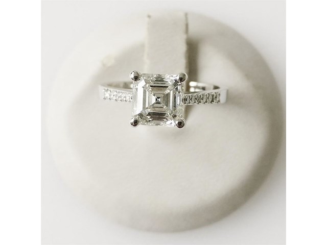 Ring - afbeelding 1 van  7