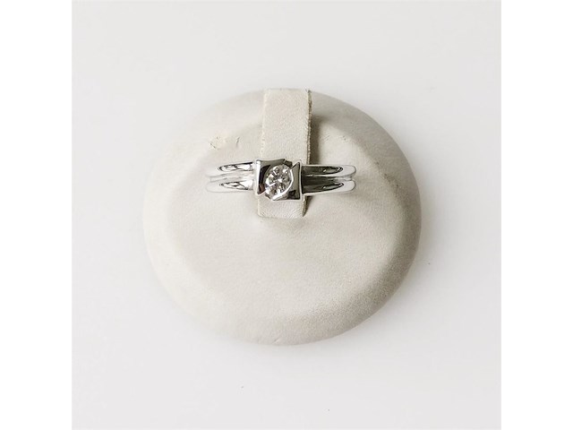 Ring - afbeelding 1 van  6