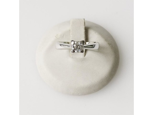 Ring - afbeelding 1 van  6