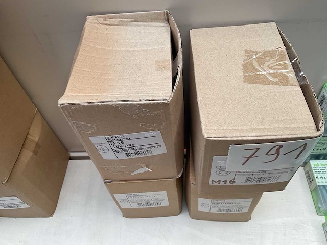 Ringen m 16 en moeren - afbeelding 4 van  4