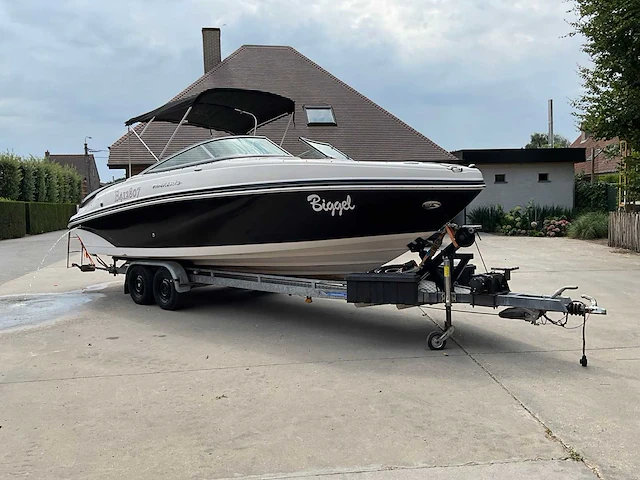 Rinker b412807 speedboot compleet met boottrailer - afbeelding 41 van  46