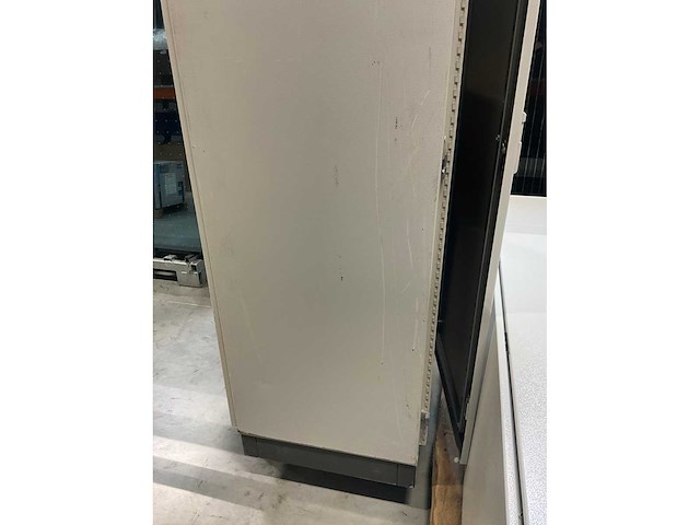 Rittal dk7772 verrijdbare serverkast - afbeelding 7 van  7