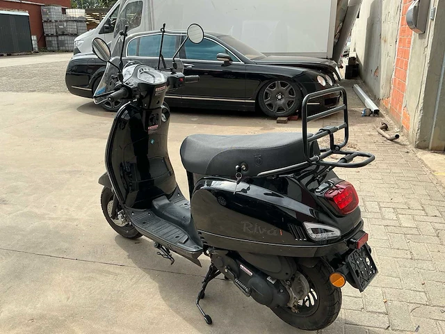 Riva znau50 scooter - afbeelding 3 van  5