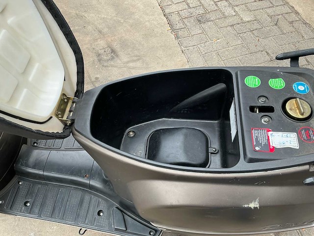 Riva znau50 scooter - afbeelding 6 van  17