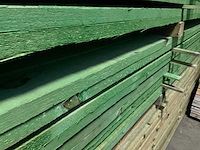 Rnd houten balken/planken 4,20 meter lengte (90x) - afbeelding 1 van  13